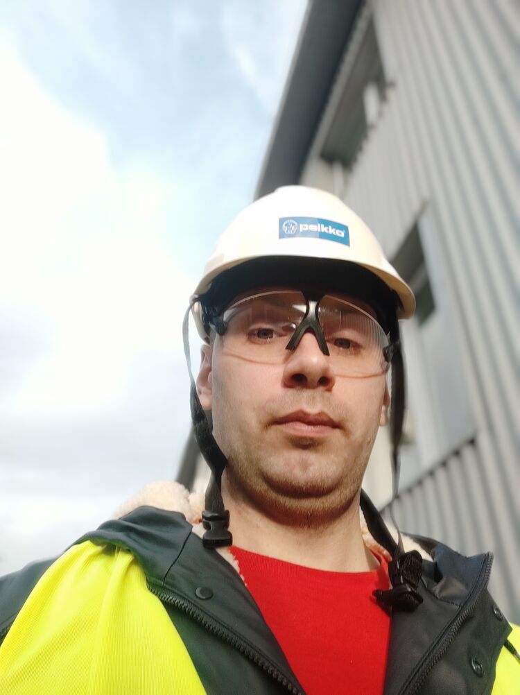  39228421  , 37 ,    