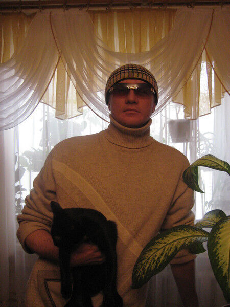  ,   Yurik, 48 ,  