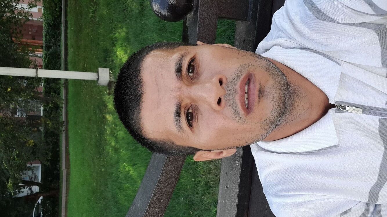  45513501  A, 37 ,    