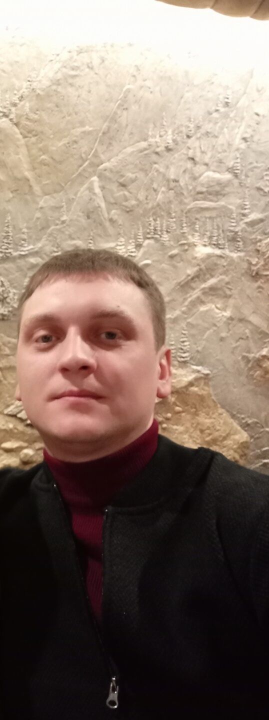  29577141  Vlad, 32 ,     