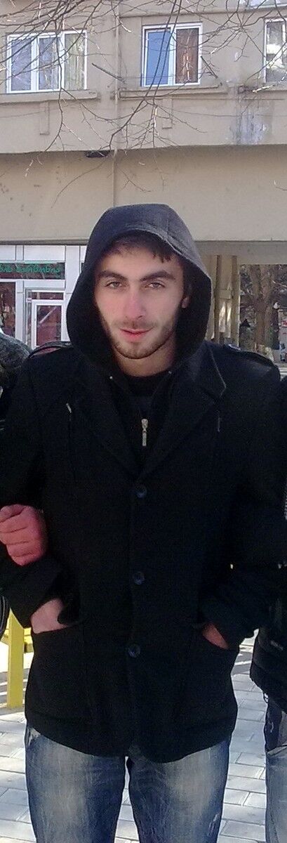  5472371  Temo0092, 33 ,    