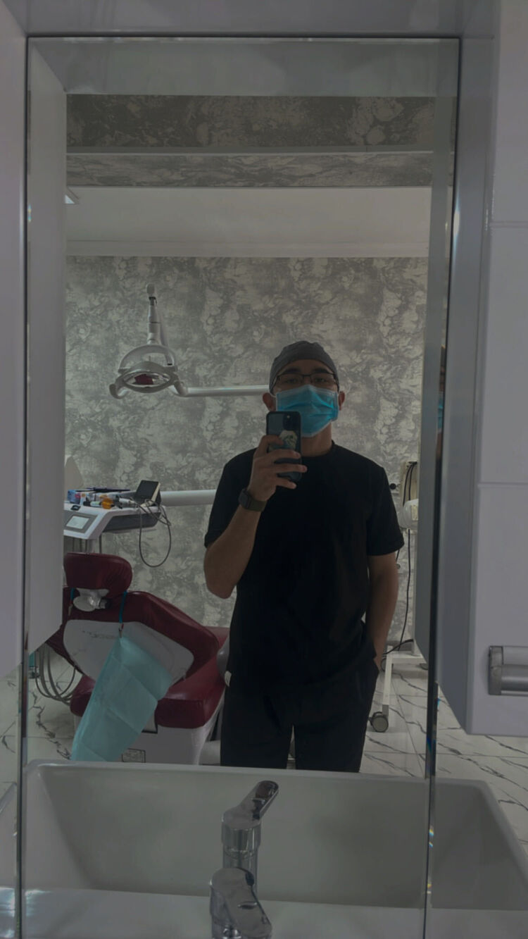 34887241  Ulugbek, 24 ,    