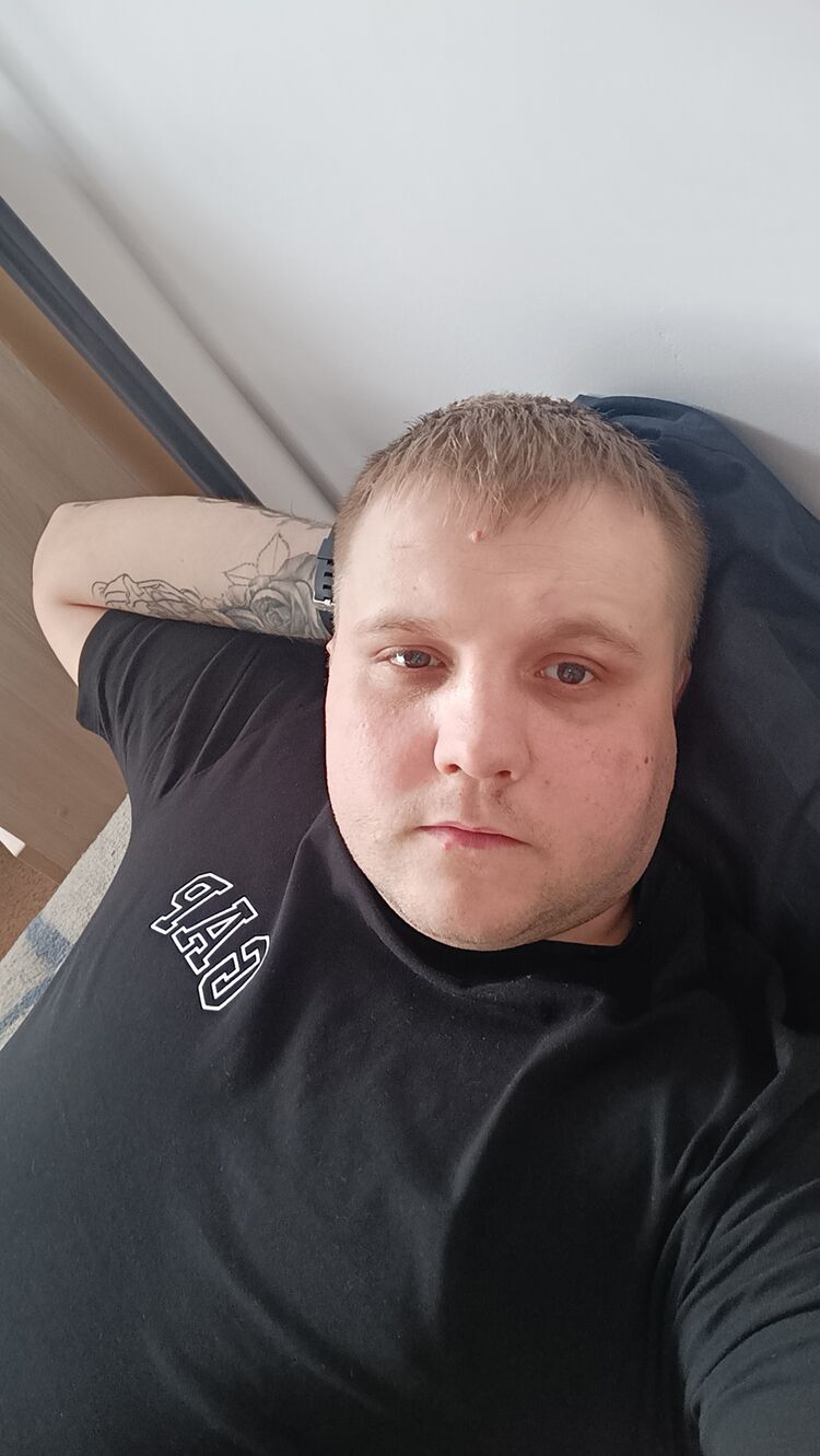  40214941  , 31 ,    