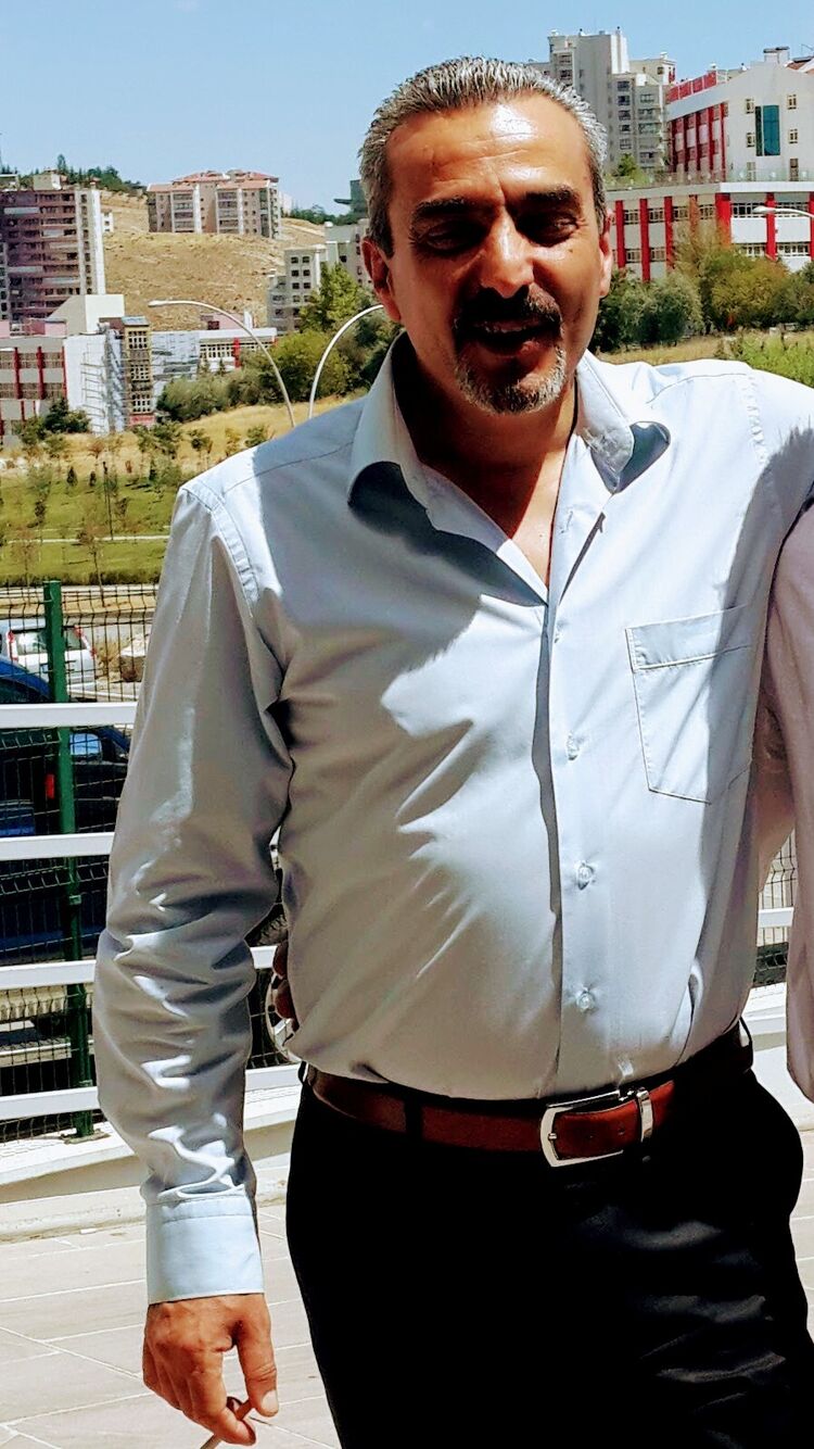  23137341  Murat, 47 ,    