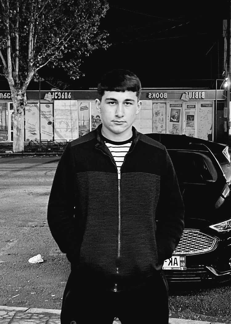 ���� 54790771 ����� Omari, 22 ����, ���� ���������� � �������