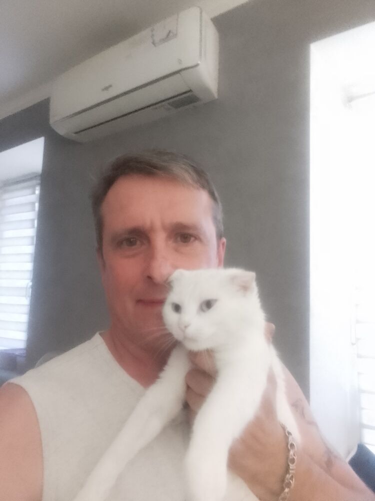  ,   Roman, 48 ,  