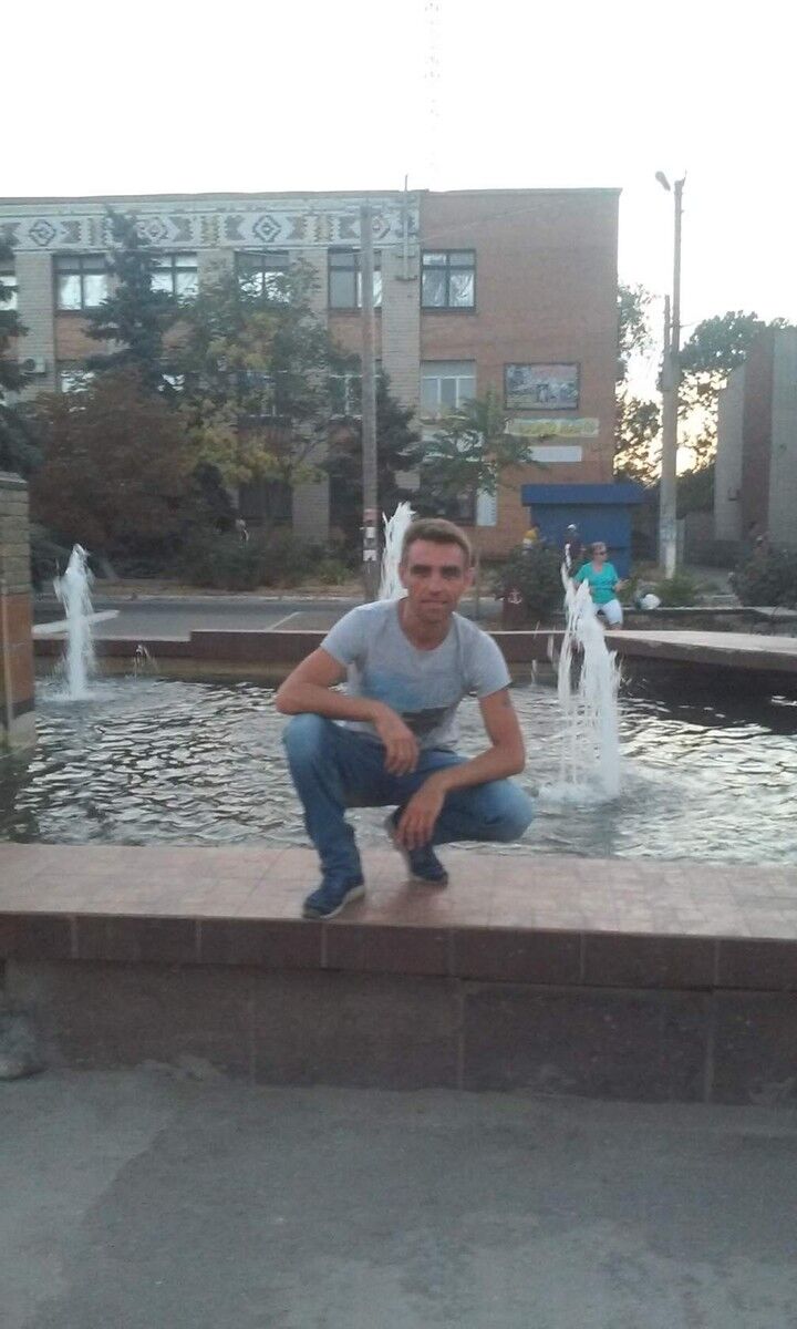 12072771  ARTUR, 47 ,    