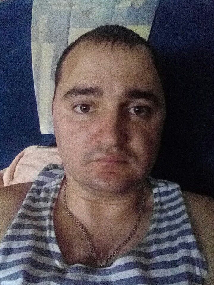  ,   Sergei, 38 ,   ,   , c 
