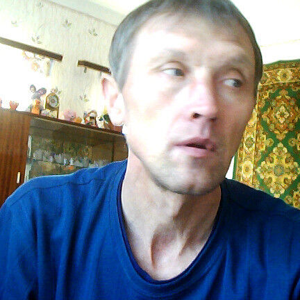  13684981  Oleg, 48 ,    