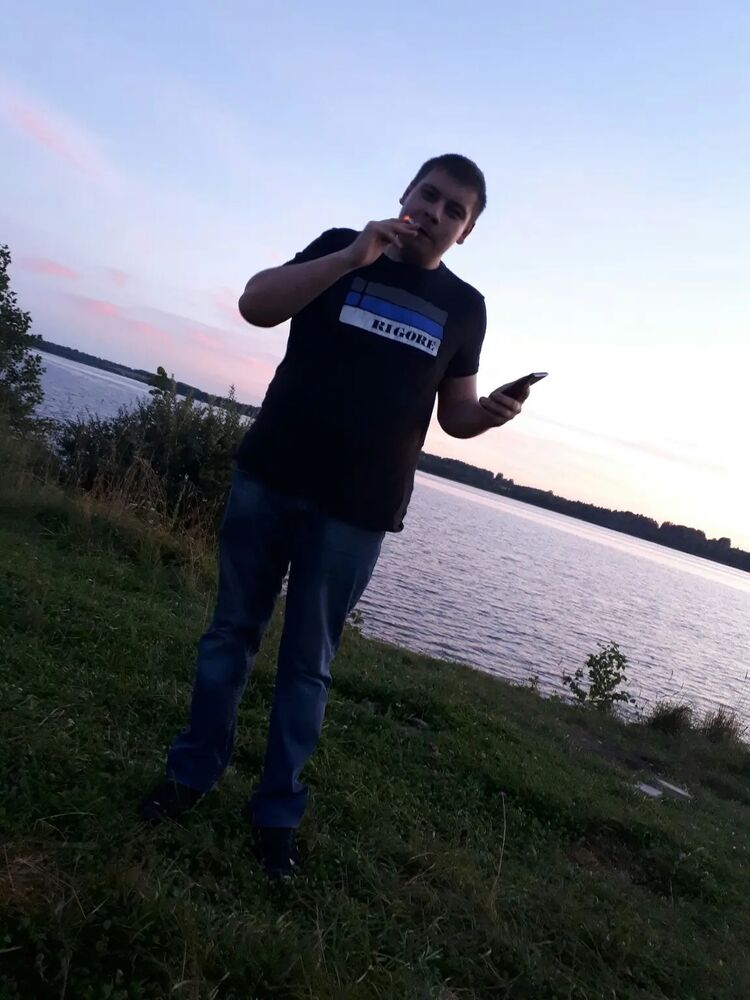  49064281  , 33 ,    -