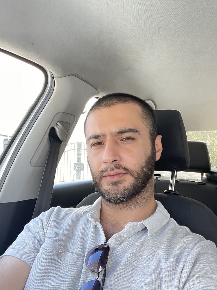  ,   Alik, 35 ,   ,   