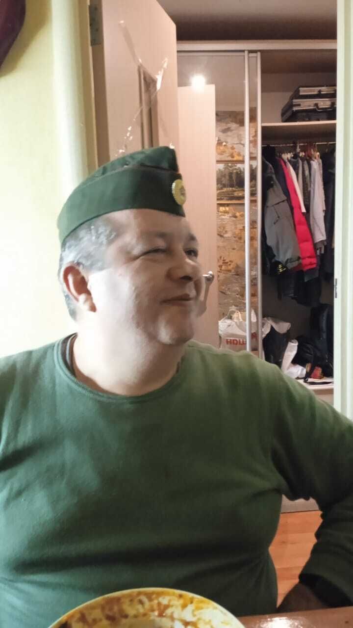  48469571  , 52 ,    --