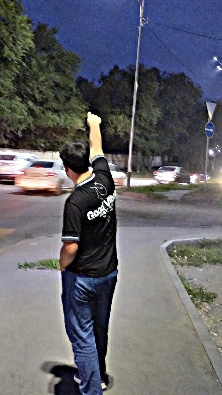  42508001  , 20 ,    