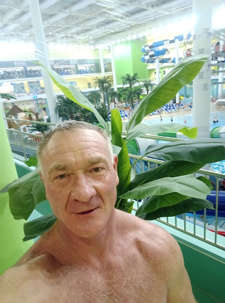  ,   Igor, 53 ,   ,   