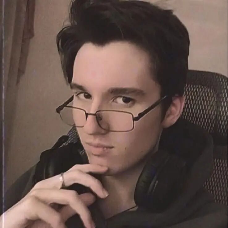 ���� 43979721 ����� ������, 22 ����, ���� ���������� � ������