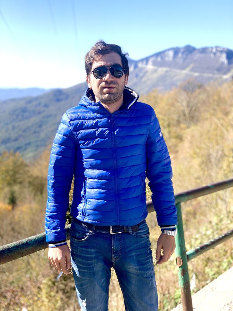  ,   Tornike, 29 ,   ,   