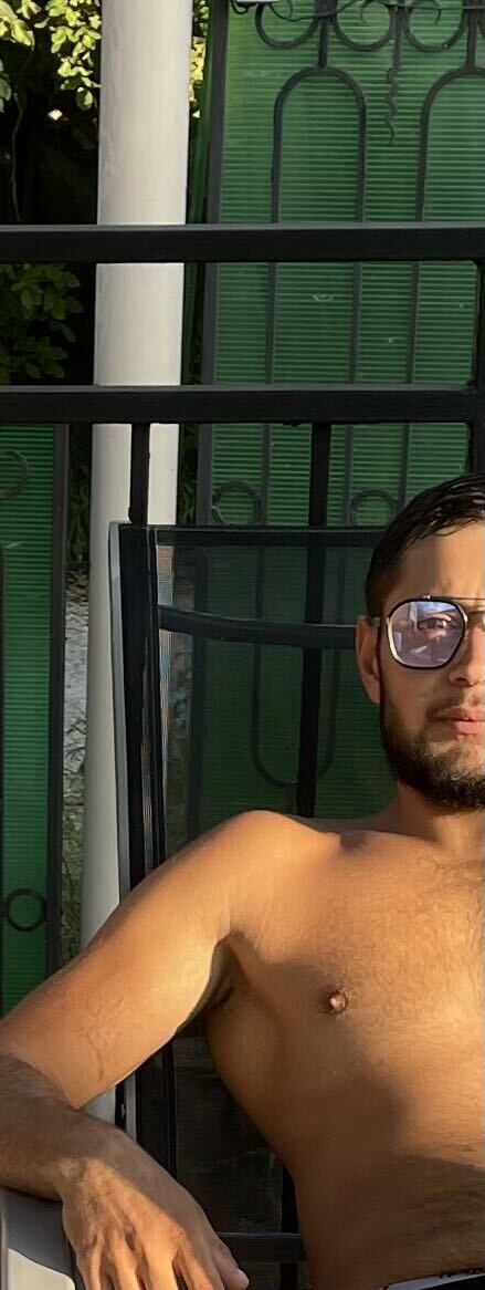  ,   Grish, 25 ,   ,   
