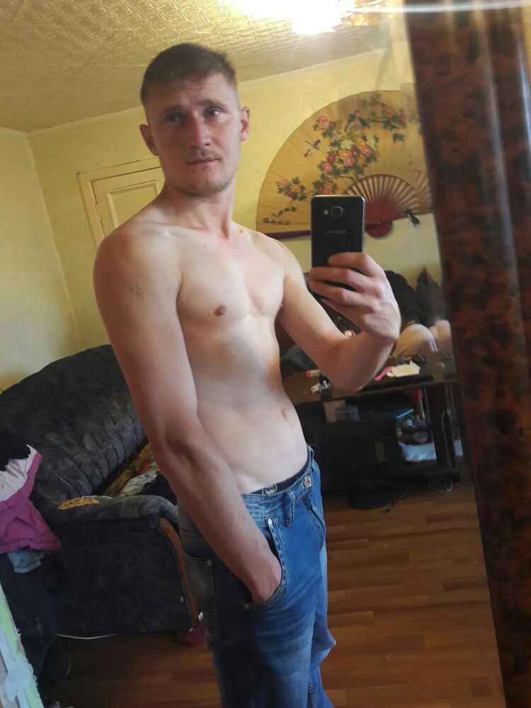  48547481  , 33 ,    