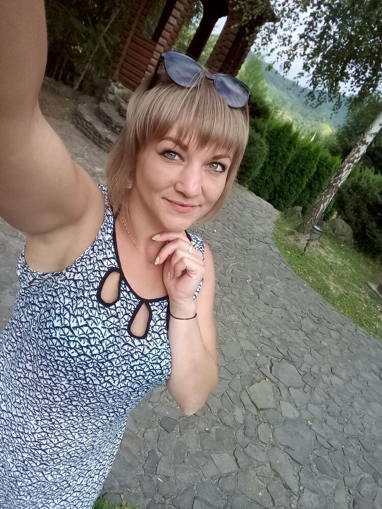  23880401  Ivanna, 38 ,    