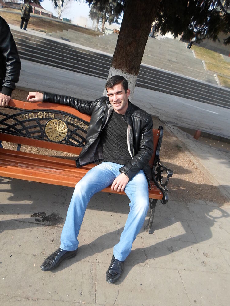  ,   DAVIT, 36 ,   