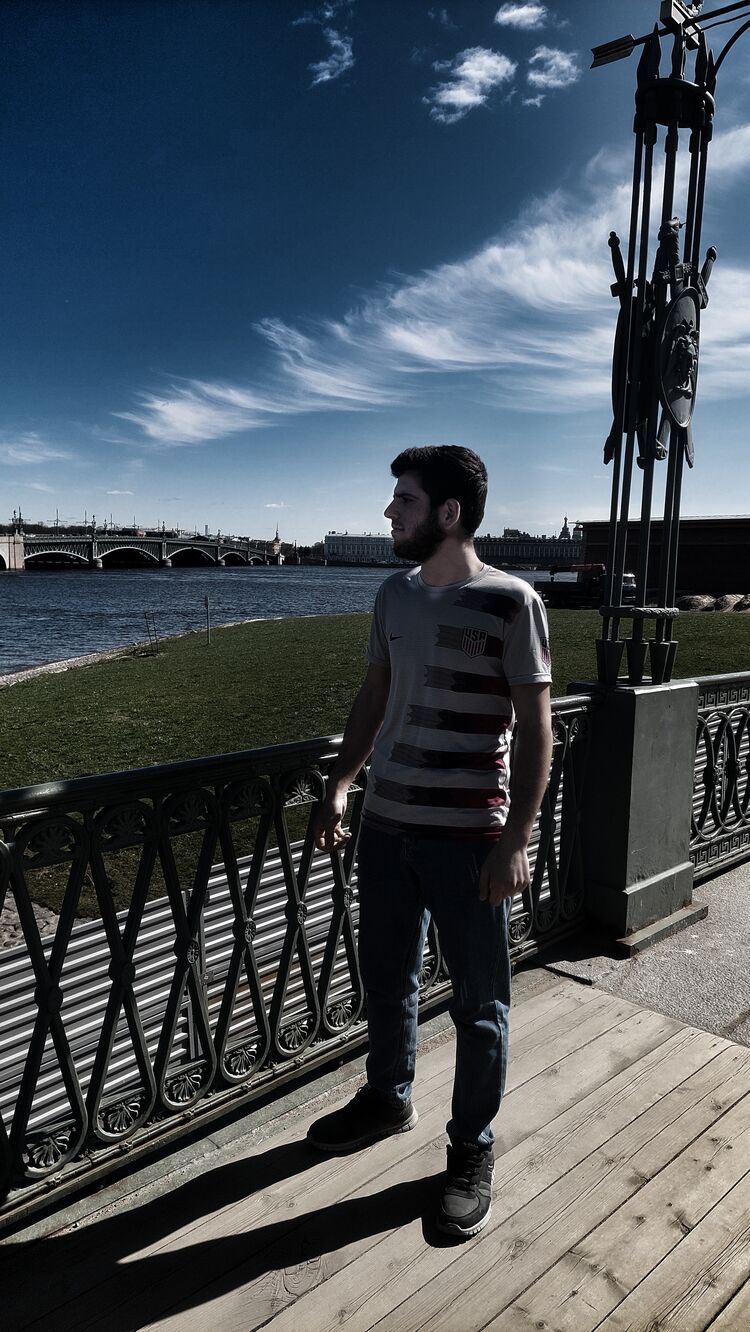  43517081  , 23 ,    -