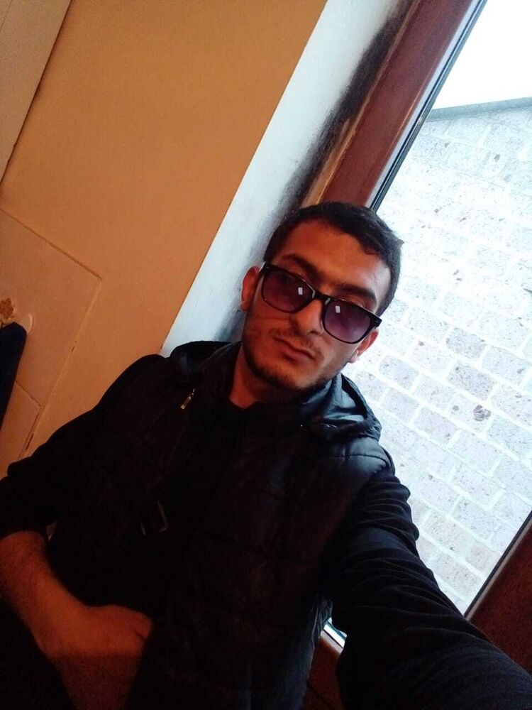  Novy,   Tigran, 25 ,   ,   