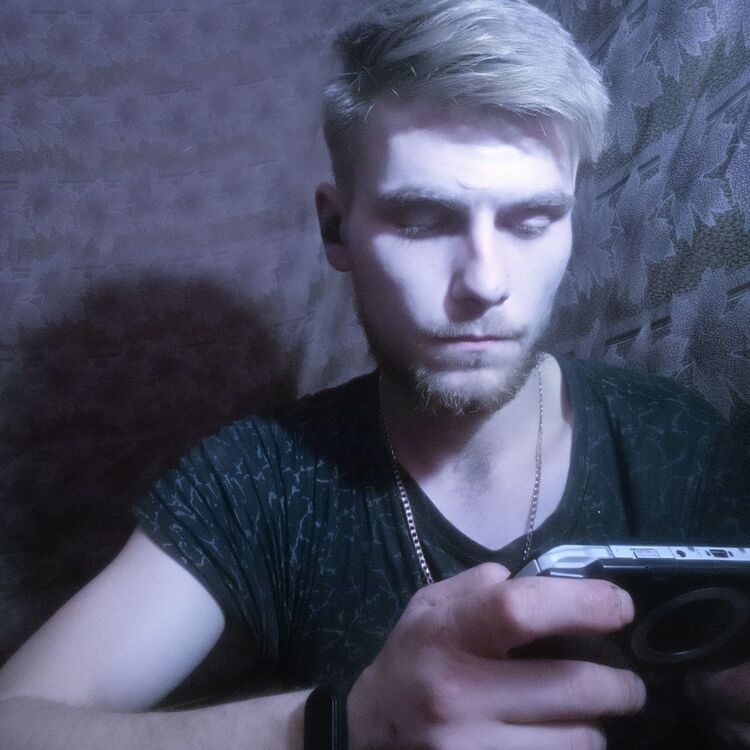  25240061  Oleg, 25 ,    Soho