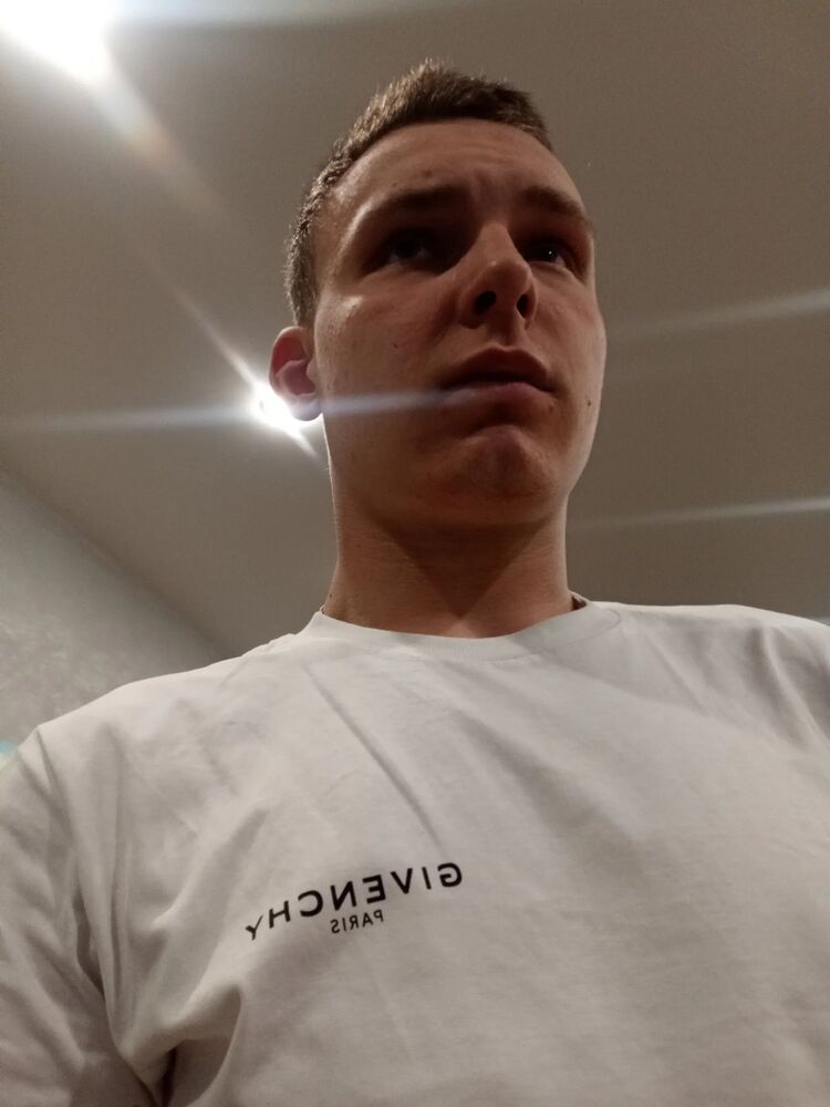  47163511  , 19 ,    