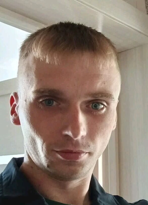  40845751  , 28 ,    