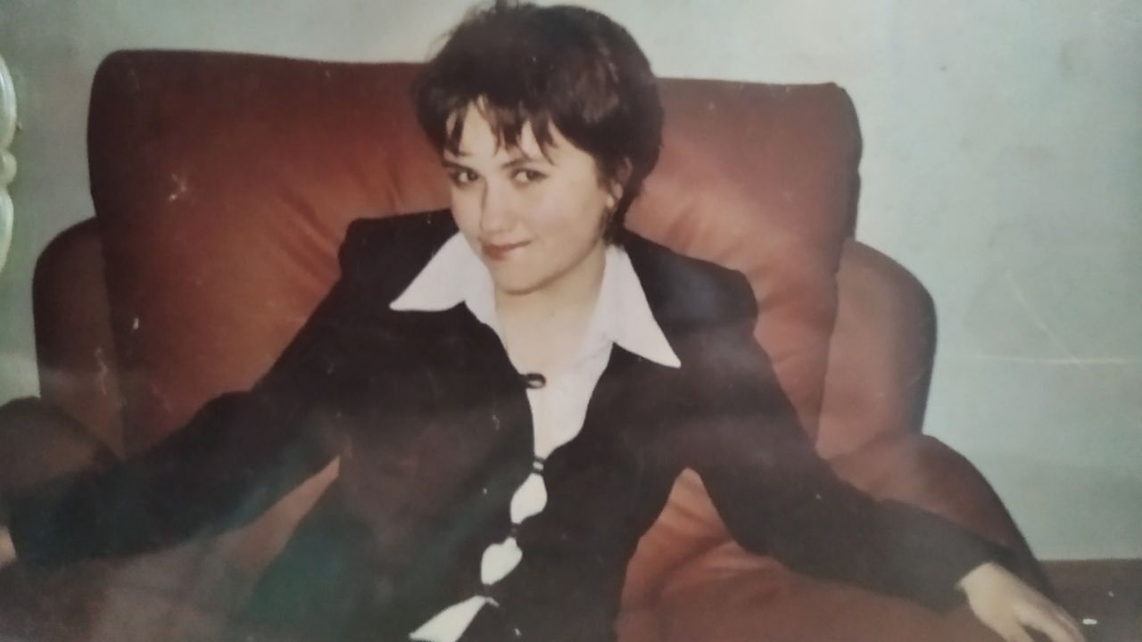  32743061  Tamara, 39 ,    