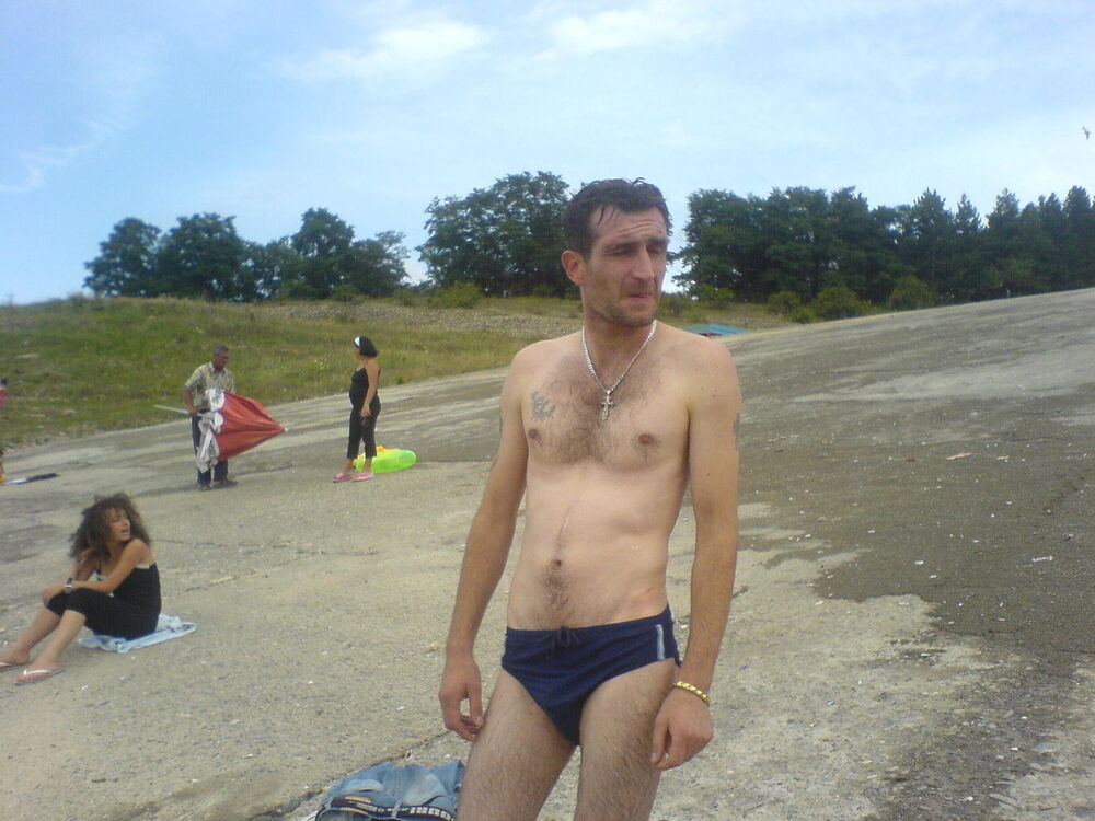  ,   Valera, 49 ,   ,   , c 