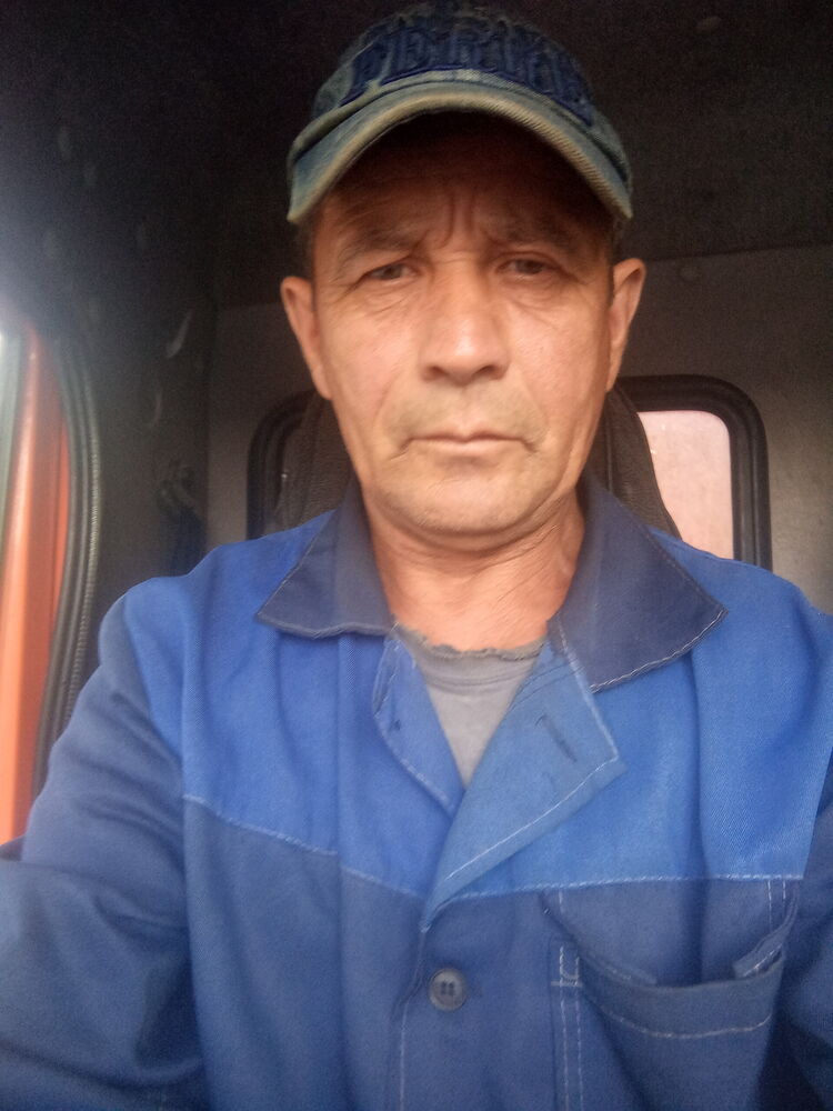  36579561  , 57 ,    