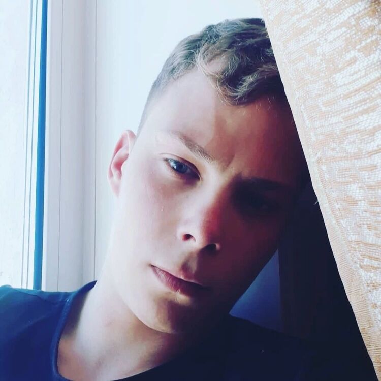  ,   Evgen RiDer, 27 ,   ,   , c , 