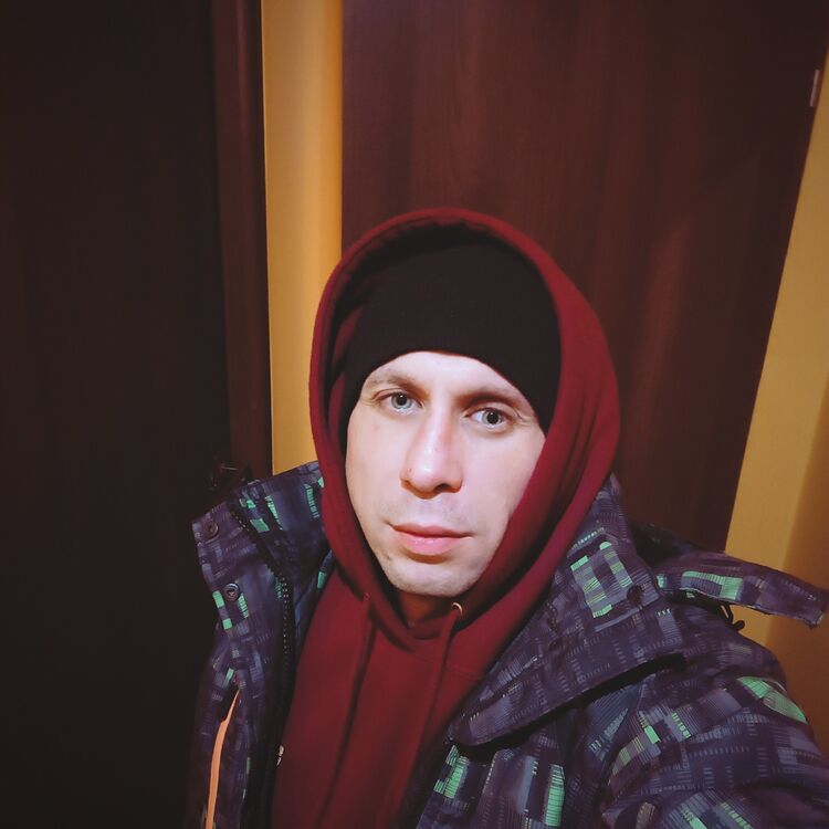  39647661  Roman, 33 ,    Zabrze