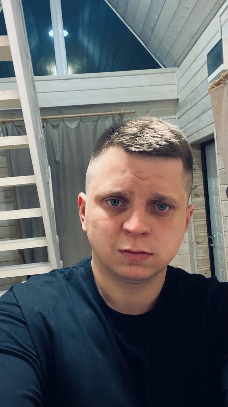  -,   Artyom, 28 ,   ,   