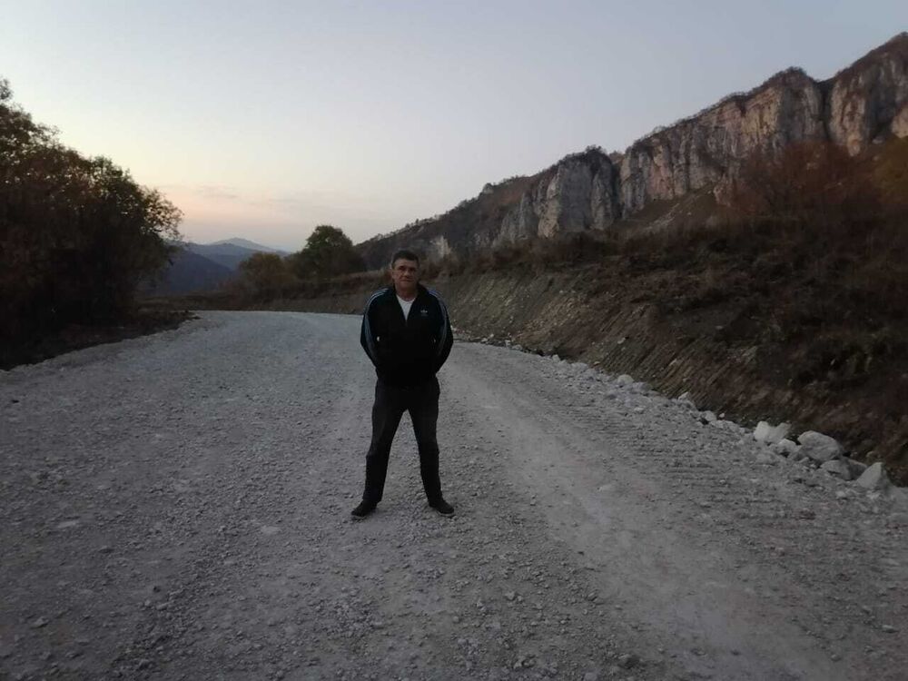  49406341  Oleg, 60 ,    