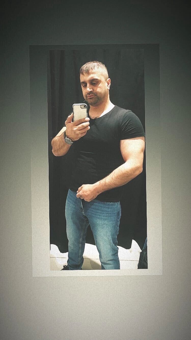  32948571  , 35 ,    