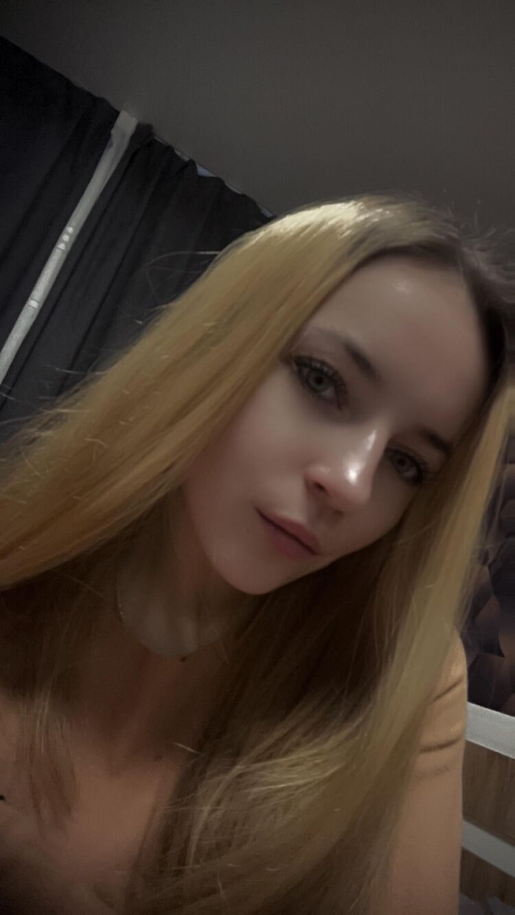  49654721  , 23 ,    