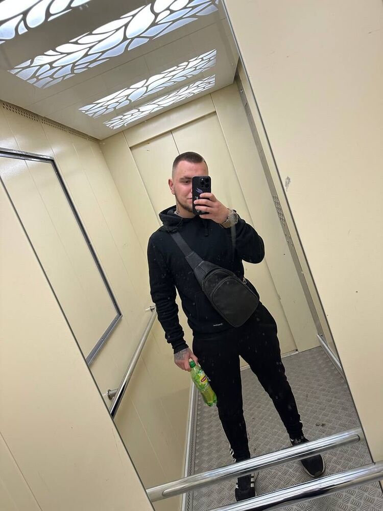 ���� 37571581 ����� ������, 22 ����, ���� ���������� � �����-����������