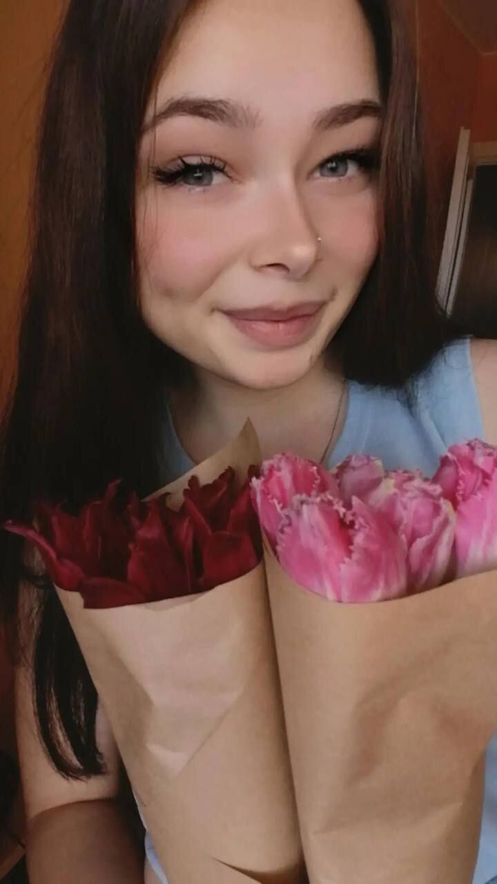  51868381  Alina, 22 ,    