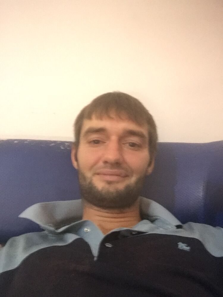  ,   Denis, 34 ,   ,   , 