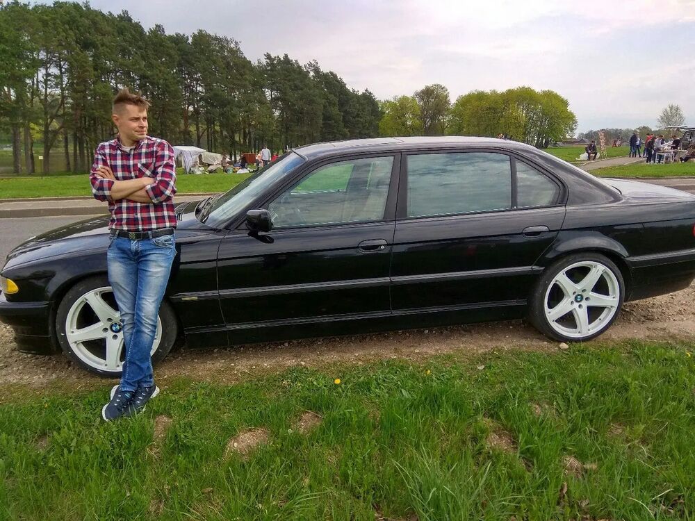  ,   Nikita, 35 ,  