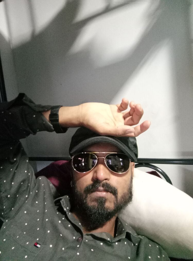  53220271  Jakir, 25 ,    