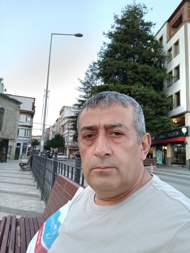  45573321  Yusuf, 50 ,    