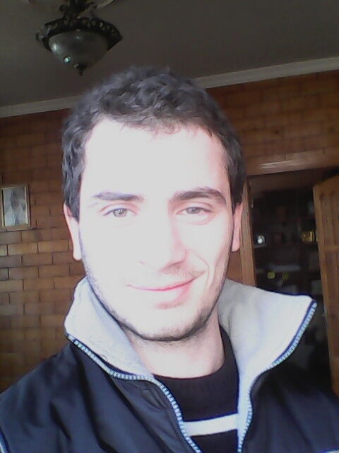 ���� 7928851 ������� Gio, 31 ���, ���� ���������� � �������