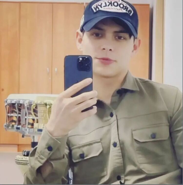 ���� 48017621 ������� �����, 32 ����, ���� ���������� � ������