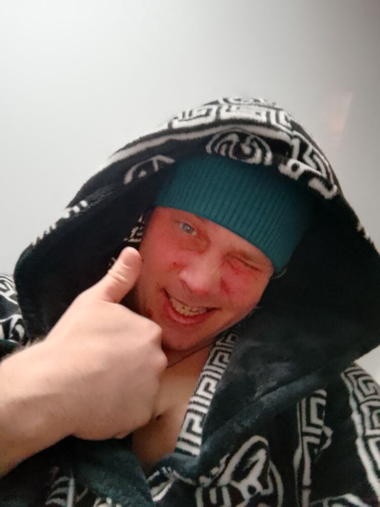  52586821  , 35 ,    