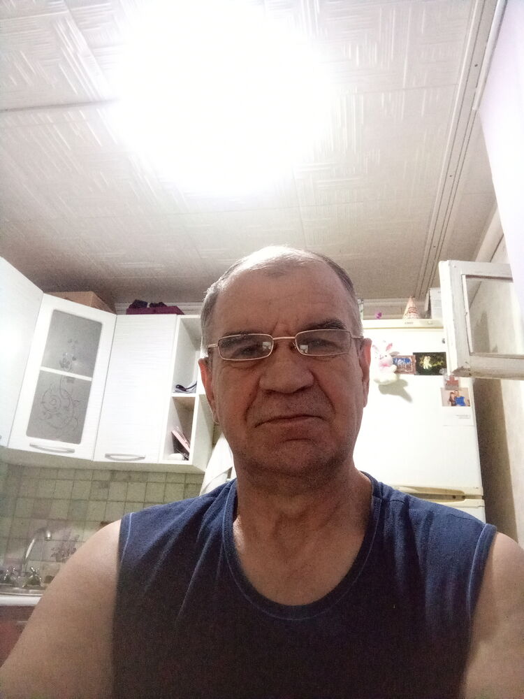  40040511  , 62 ,    