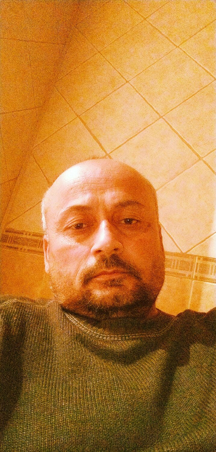  30392721  Ibodullo, 53 ,    