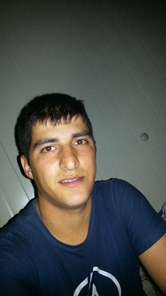  -,   Cavid, 28 ,  